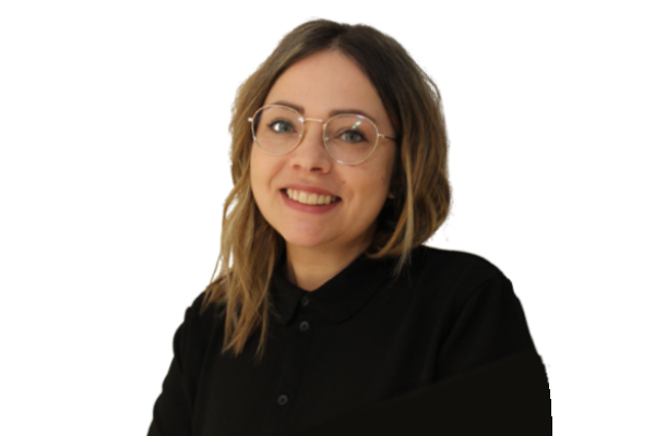 Julia freigestellt Farbe