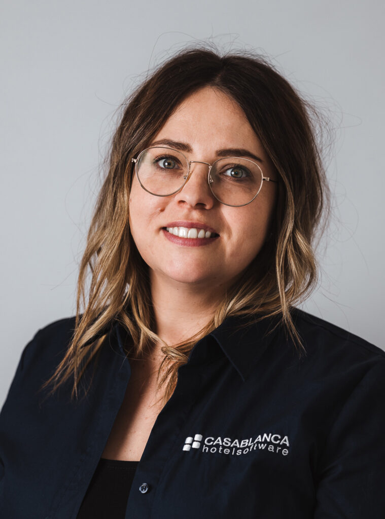 Mitarbeiter Portrait Julia Gasser CASABLANCA hotelsoftware